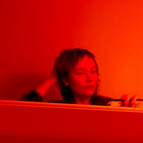 Hello 👋 - Picture 1 of 1